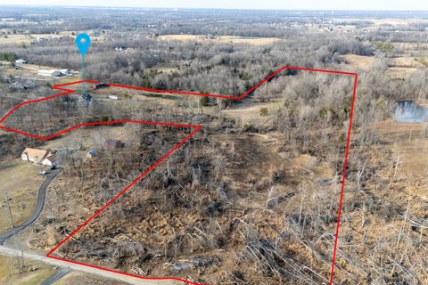 Tiny photo for 4996 Andrew Road, Marion, IL 62959 (MLS # 12556077)