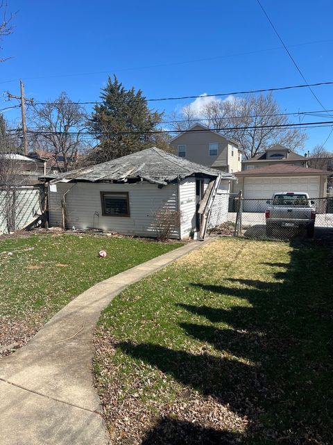 Tiny photo for 2221 N 73rd Court, Elmwood Park, IL 60707 (MLS # 12603913)