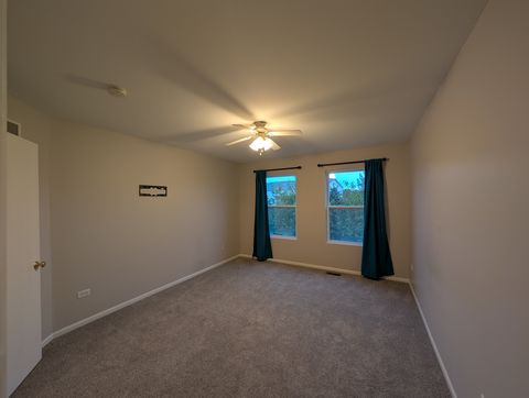 Tiny photo for 671 Fieldcrest Drive, South Elgin, IL 60177 (MLS # 12499334)