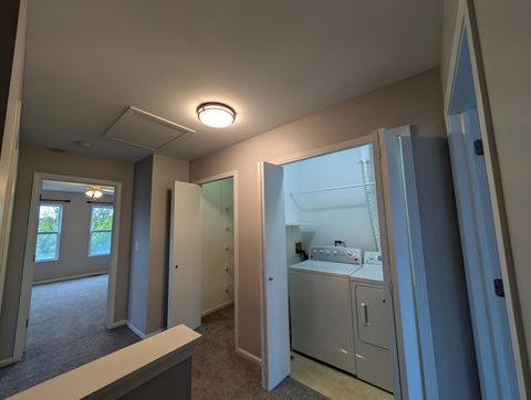 Tiny photo for 671 Fieldcrest Drive, South Elgin, IL 60177 (MLS # 12499334)