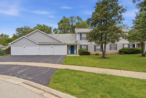 Photo of 1291 N Red Oak Circle #1, Round Lake Beach, IL 60073 (MLS # 12675054)