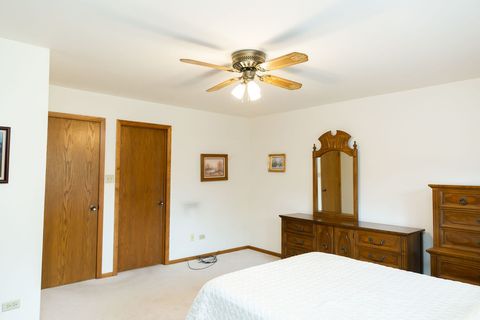 Tiny photo for 8310 ASHLEY Lane #8310, Tinley Park, IL 60477 (MLS # 12623419)