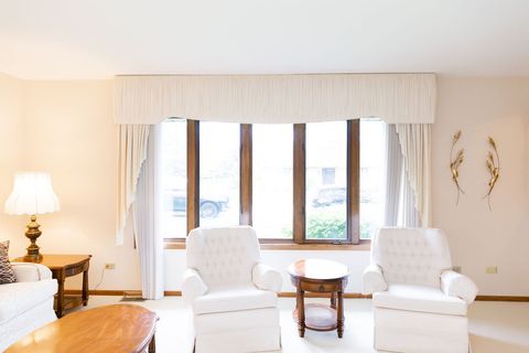 Tiny photo for 8310 ASHLEY Lane #8310, Tinley Park, IL 60477 (MLS # 12623419)