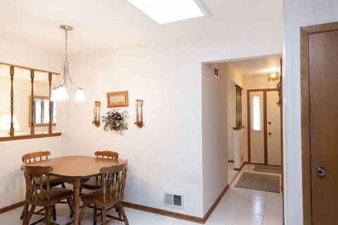 Tiny photo for 8310 ASHLEY Lane #8310, Tinley Park, IL 60477 (MLS # 12623419)