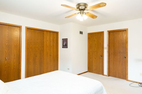 Tiny photo for 8310 ASHLEY Lane #8310, Tinley Park, IL 60477 (MLS # 12623419)