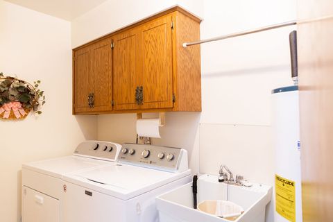 Tiny photo for 8310 ASHLEY Lane #8310, Tinley Park, IL 60477 (MLS # 12623419)