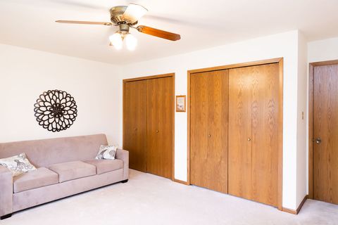 Tiny photo for 8310 ASHLEY Lane #8310, Tinley Park, IL 60477 (MLS # 12623419)