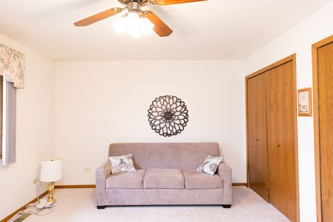 Tiny photo for 8310 ASHLEY Lane #8310, Tinley Park, IL 60477 (MLS # 12623419)