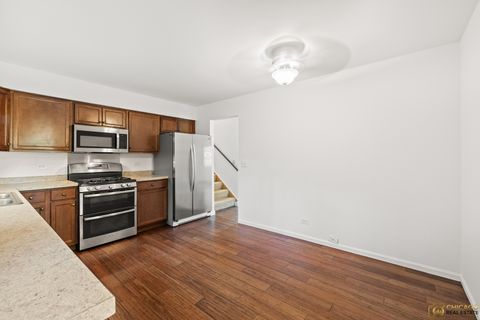 Tiny photo for 26235 N Acorn Lane, Mundelein, IL 60060 (MLS # 12489934)