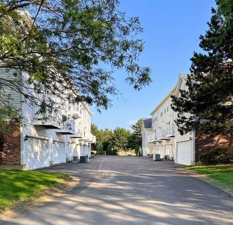 Tiny photo for 123 Holiday Lane, Hainesville, IL 60073 (MLS # 12699667)