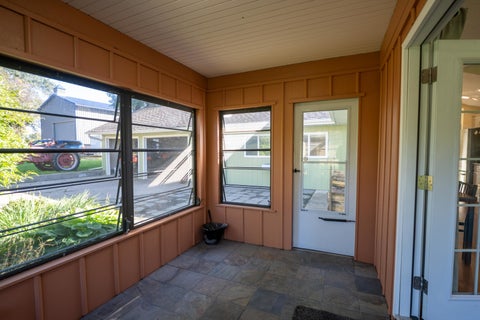 Tiny photo for 17040 Diamond Road, Fulton, IL 61252 (MLS # 12753173)