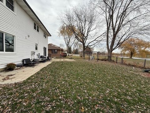 Tiny photo for 969 Dearborn Circle, Carol Stream, IL 60188 (MLS # 12523509)