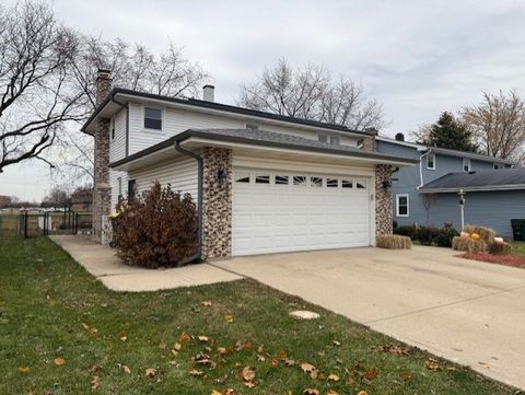 Tiny photo for 969 Dearborn Circle, Carol Stream, IL 60188 (MLS # 12523509)