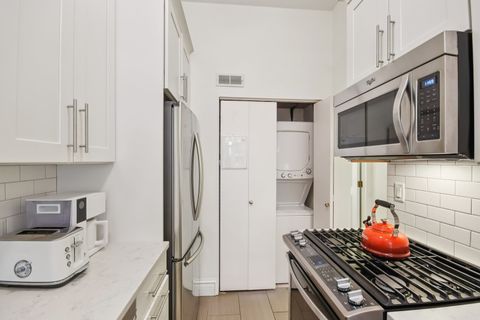 Tiny photo for 2142 N Racine Avenue #2, Chicago, IL 60614 (MLS # 12601052)