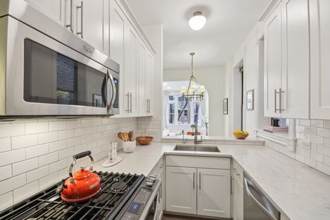 Tiny photo for 2142 N Racine Avenue #2, Chicago, IL 60614 (MLS # 12601052)