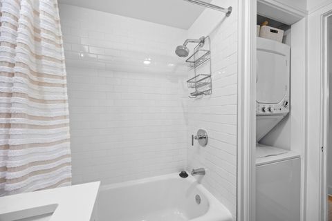 Tiny photo for 3237 N Oakley Avenue #2N, Chicago, IL 60618 (MLS # 12479881)