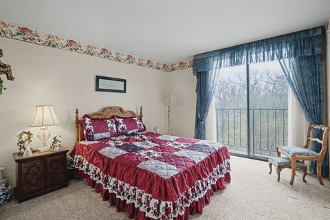 Tiny photo for 1800 7TH Street #5D, East Moline, IL 61244 (MLS # 12619706)