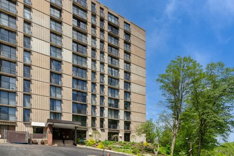 Tiny photo for 1800 7TH Street #5D, East Moline, IL 61244 (MLS # 12619706)
