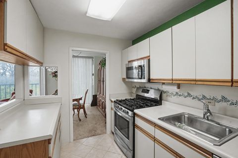 Tiny photo for 1800 7TH Street #5D, East Moline, IL 61244 (MLS # 12619706)