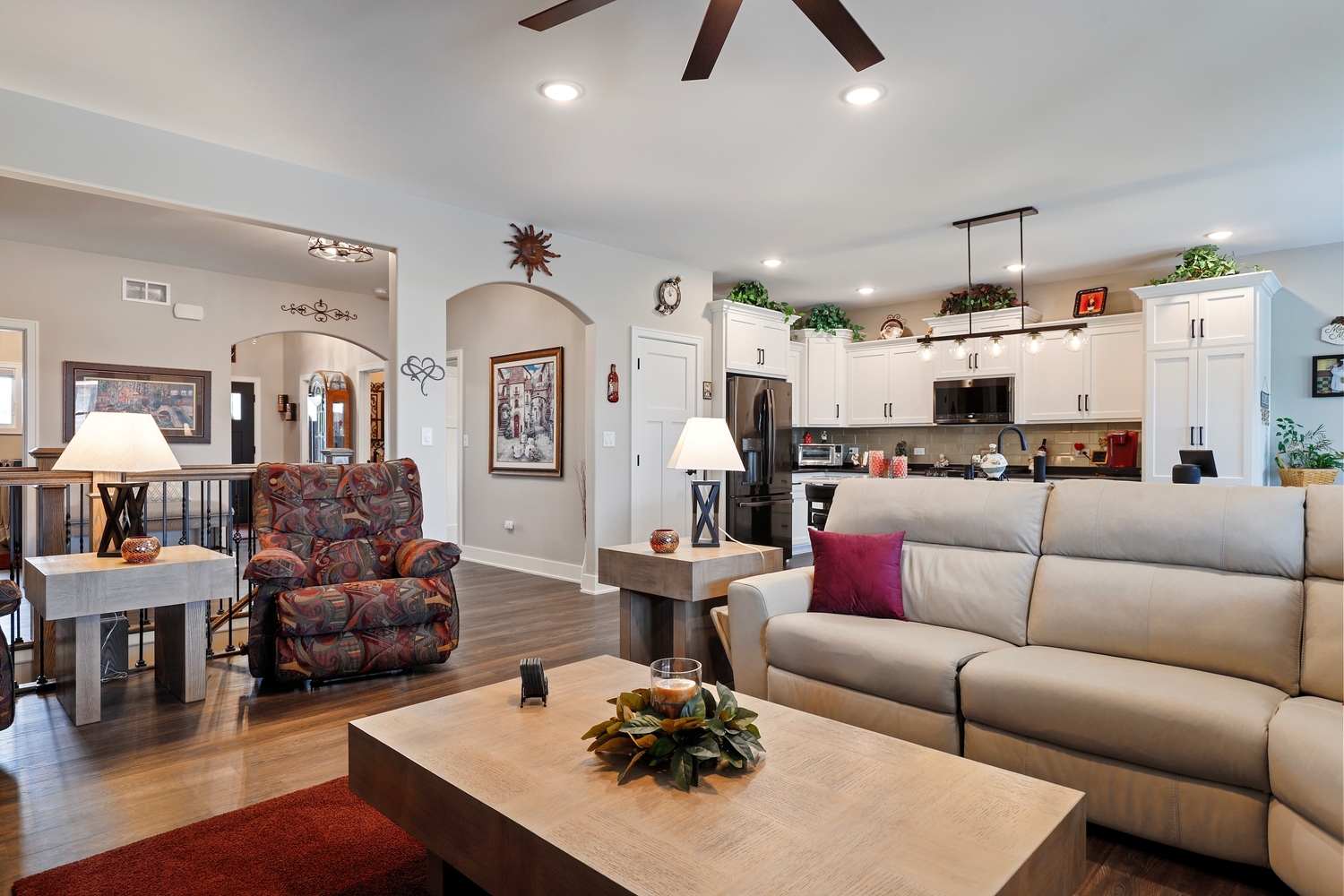 1915 Santo Drive