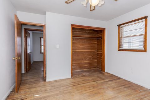 Tiny photo for 610 S Oak Street, Pontiac, IL 61764 (MLS # 12561426)