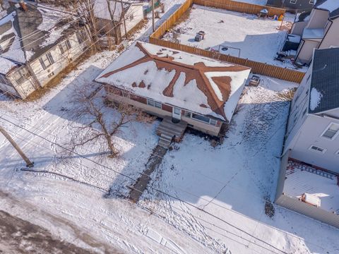 Tiny photo for 610 S Oak Street, Pontiac, IL 61764 (MLS # 12561426)