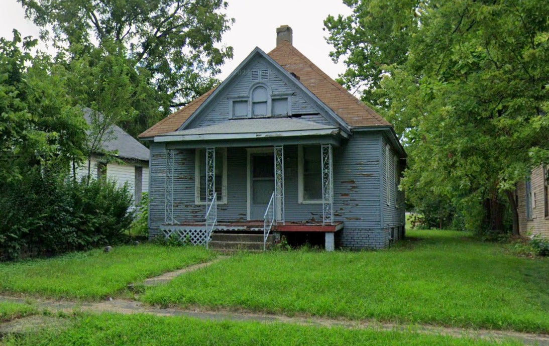 960 W Green Street