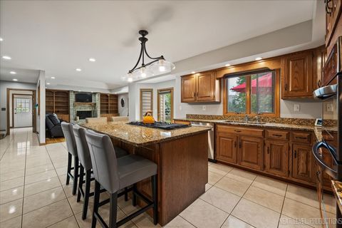 Tiny photo for 905 Merrill New Road, Sugar Grove, IL 60554 (MLS # 12465848)