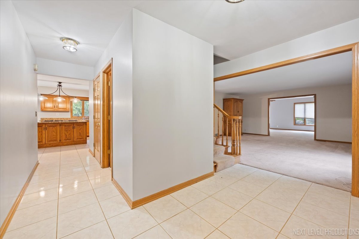 905 Merrill New Road