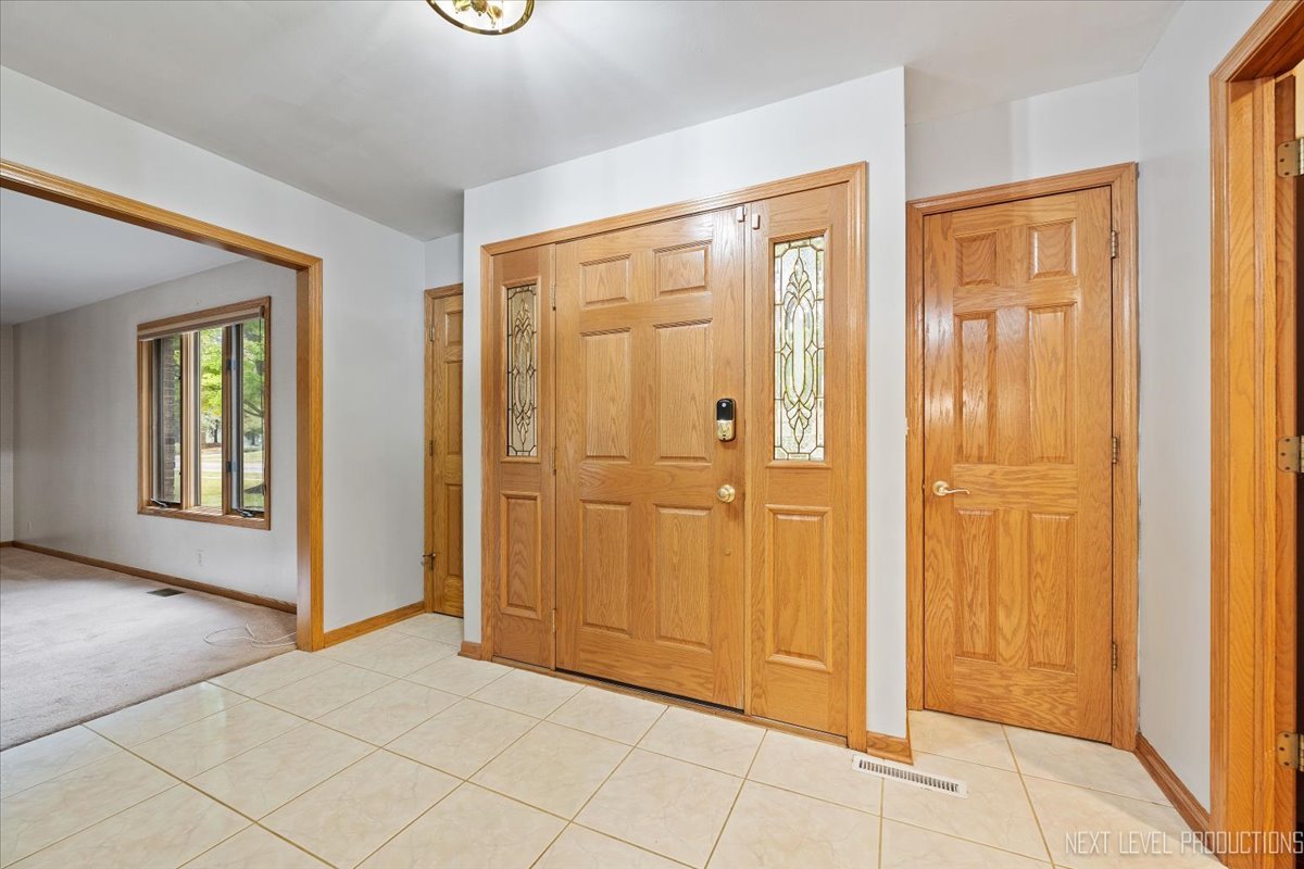 905 Merrill New Road