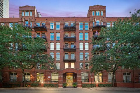 550 N Kingsbury Street 312 Chicago IL 60654