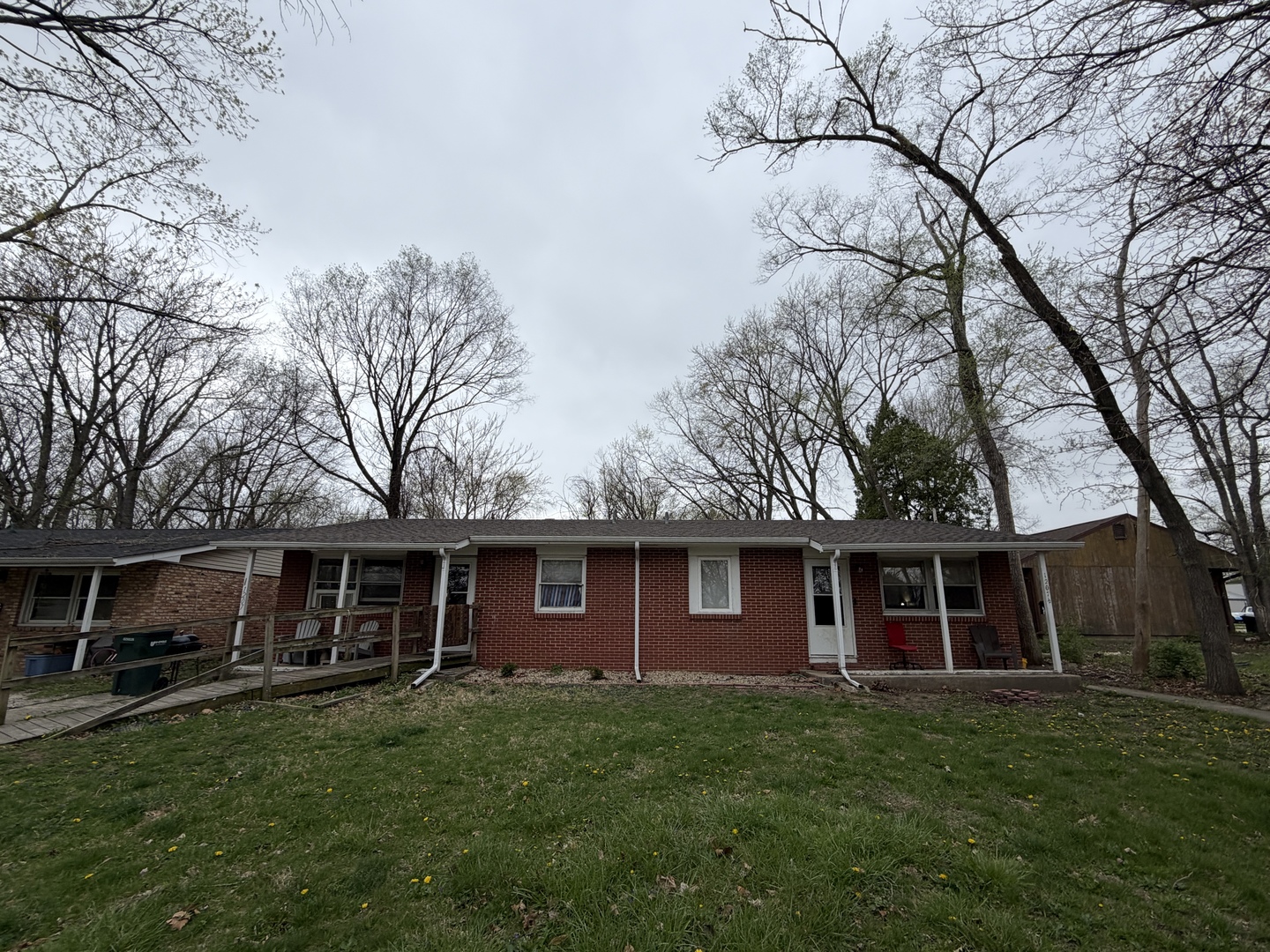 1207 N Linview Avenue