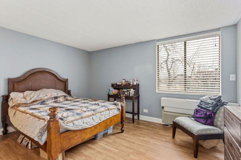 Tiny photo for 75 Kristin Circle #123, Schaumburg, IL 60195 (MLS # 12583072)