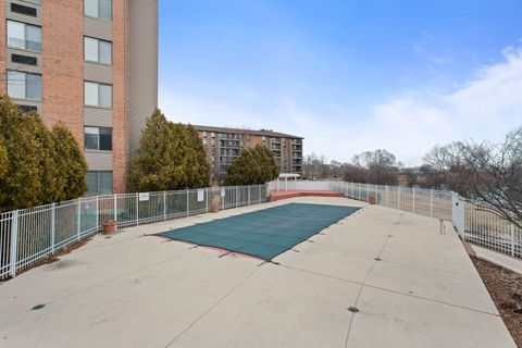 Tiny photo for 75 Kristin Circle #123, Schaumburg, IL 60195 (MLS # 12583072)