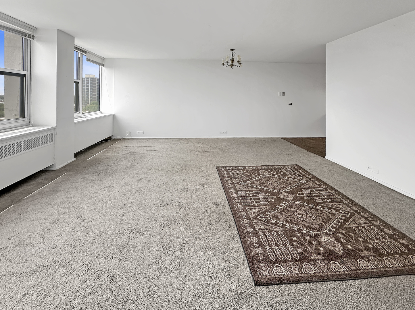 4250 N Marine Drive 1104
