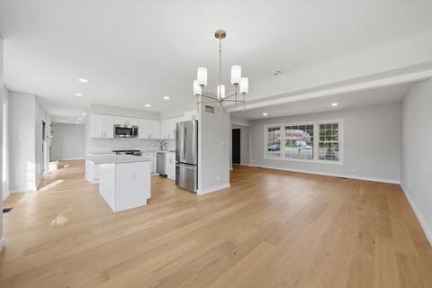 Tiny photo for 6S656 Avon Court, Naperville, IL 60540 (MLS # 12603591)