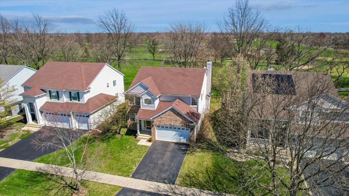 2552 Whitehall Lane