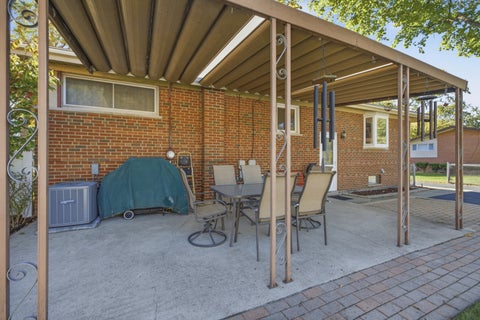 Tiny photo for 116 Dennis Drive, Bensenville, IL 60106 (MLS # 12783109)