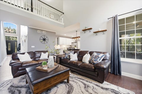 Tiny photo for 380 Thornwood Way, South Elgin, IL 60177 (MLS # 12748081)