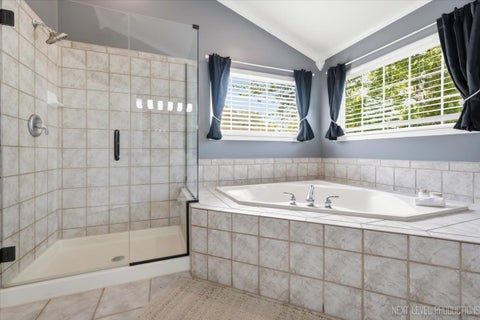 Tiny photo for 380 Thornwood Way, South Elgin, IL 60177 (MLS # 12748081)