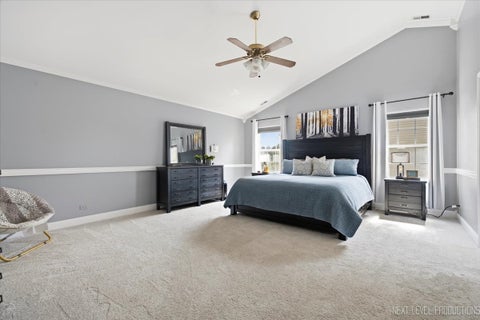 Tiny photo for 380 Thornwood Way, South Elgin, IL 60177 (MLS # 12748081)
