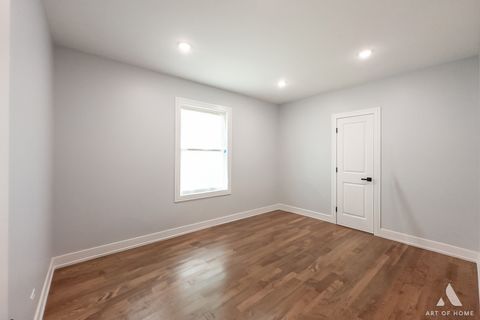 Tiny photo for 6507 S Vernon Avenue, Chicago, IL 60637 (MLS # 12502439)