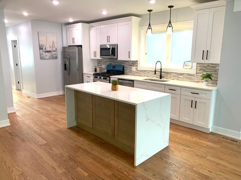 Tiny photo for 6507 S Vernon Avenue, Chicago, IL 60637 (MLS # 12502439)