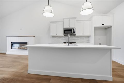 Tiny photo for 23 Stone Mill Court, Bloomington, IL 61705 (MLS # 12618905)