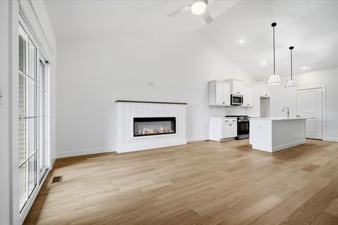 Tiny photo for 23 Stone Mill Court, Bloomington, IL 61705 (MLS # 12618905)