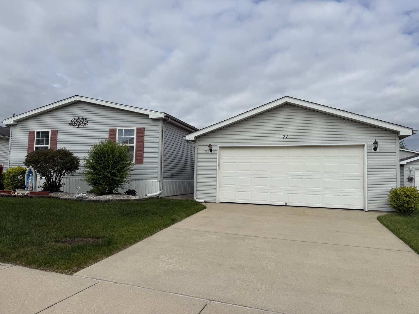 71 Begonia Drive