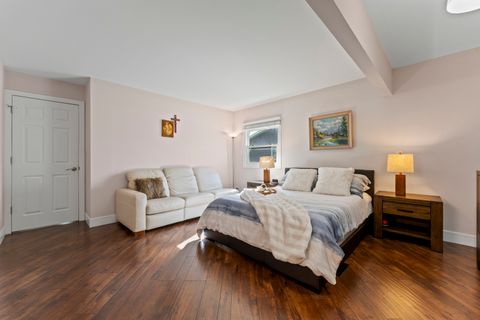 Tiny photo for 926 Wilshire Avenue, Elk Grove Village, IL 60007 (MLS # 12506108)