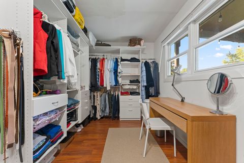 Tiny photo for 926 Wilshire Avenue, Elk Grove Village, IL 60007 (MLS # 12506108)