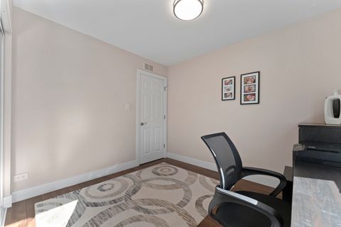 Tiny photo for 926 Wilshire Avenue, Elk Grove Village, IL 60007 (MLS # 12506108)