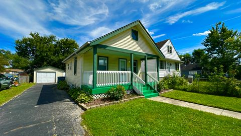 Tiny photo for 15031 Hamlin Avenue, Midlothian, IL 60445 (MLS # 12553104)